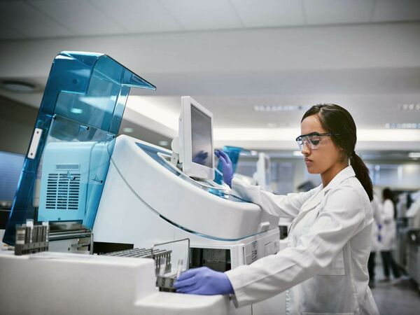 XRF Metal Analyser: Metal Product Testing