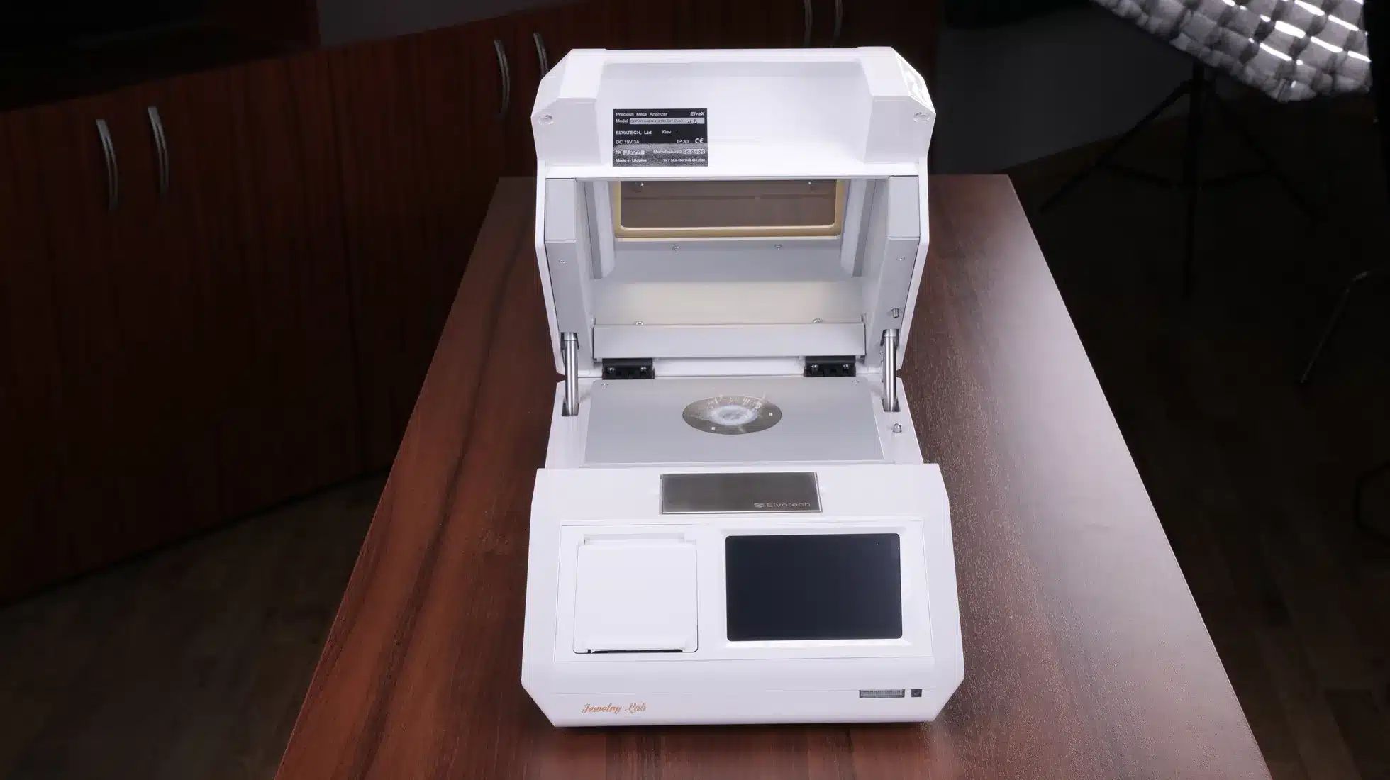 Precious Metals: ElvaX Jewelry Lab Testing